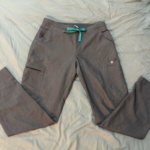 Women’s Yola Graphite Figs Scrub pants, size XS/P